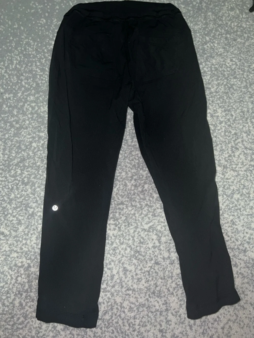 Lululemon Dance Studio Pants Cropped Size 6 (black) 25” inseam